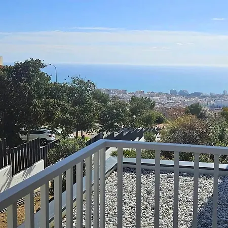 Magnificent Flat With Sea View And Swimming Pool Apartment *