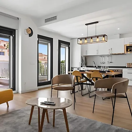 Magnificent Flat With Sea View And Swimming Pool Apartment *